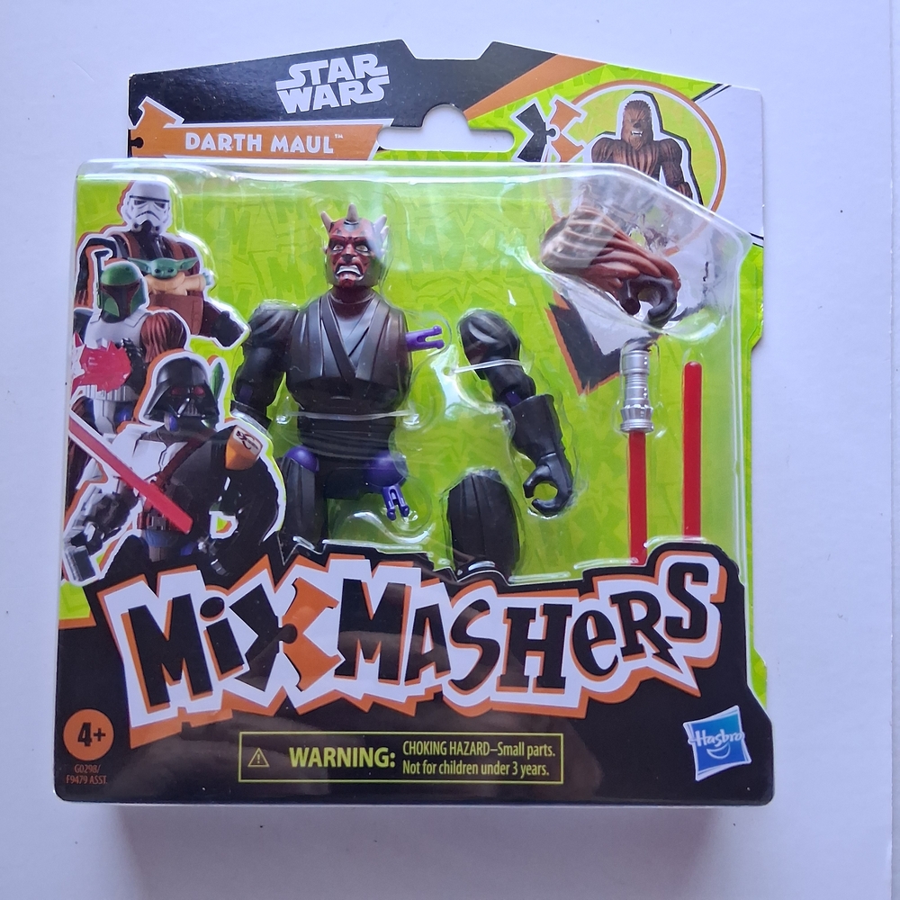 Hasbro Black and Red Action Figures Playset